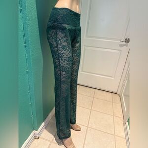 Elegant Green Lace Pants Beach bunny booty pants..